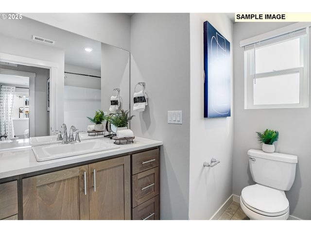 16582 Sw EVERTON St, Portland, OR 97224