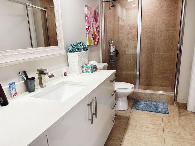 550 OKEECHOBEE Boulevard 1008, West Palm Beach, FL 33401