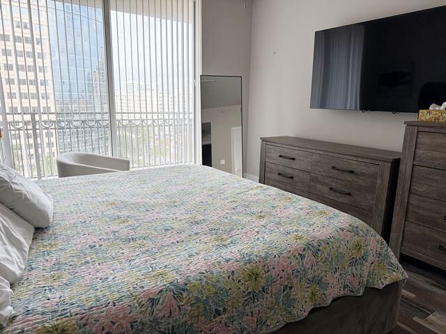 550 OKEECHOBEE Boulevard 1008, West Palm Beach, FL 33401