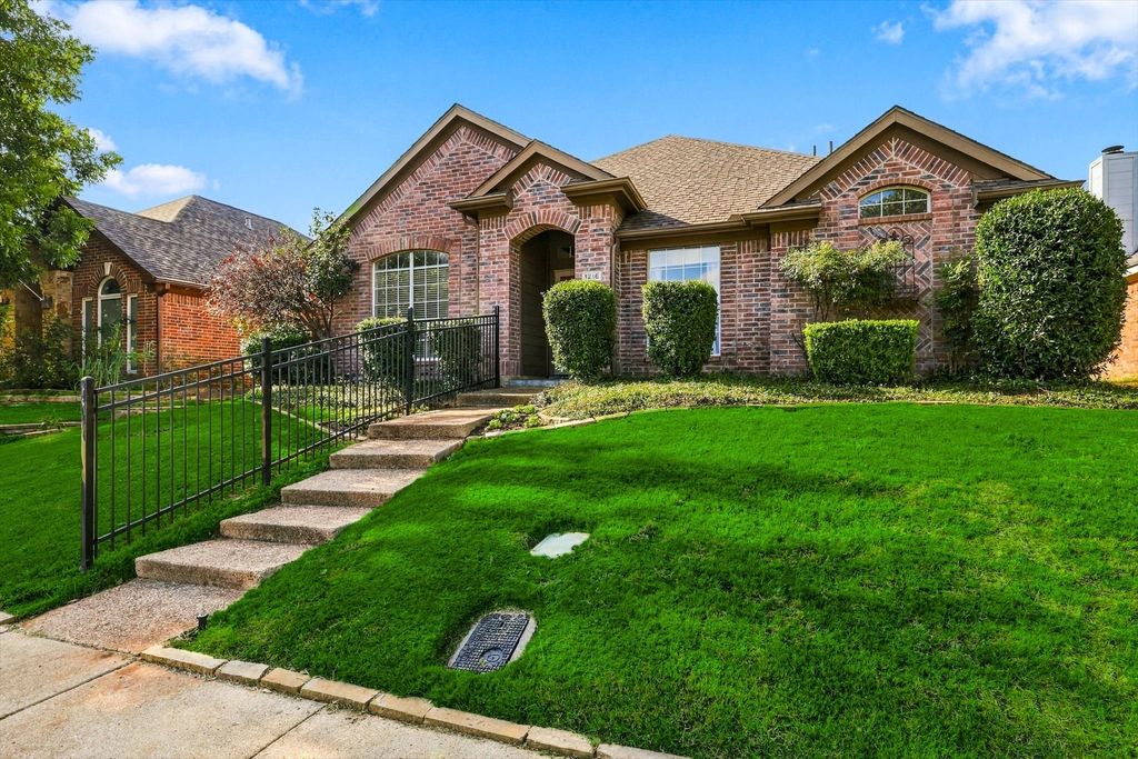 1216 Tanner Drive, Lewisville, TX 75077 — photo 2