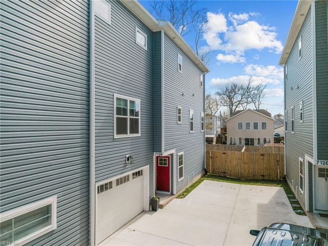 712 14th Street B, Virginia Beach, VA 23451