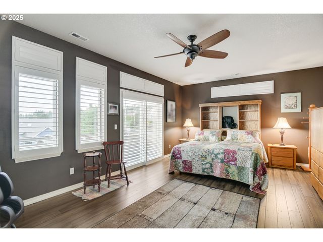 2276 37TH St, Washougal, WA 98671