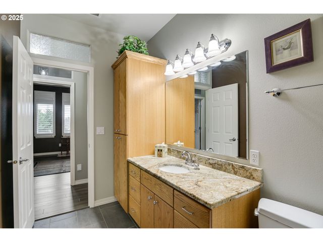 2276 37TH St, Washougal, WA 98671