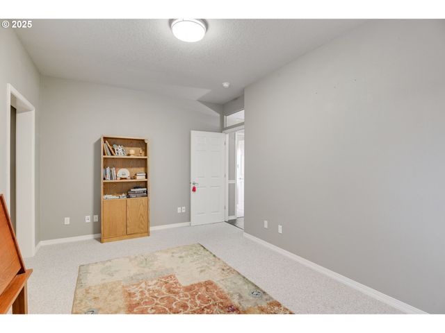 2276 37TH St, Washougal, WA 98671