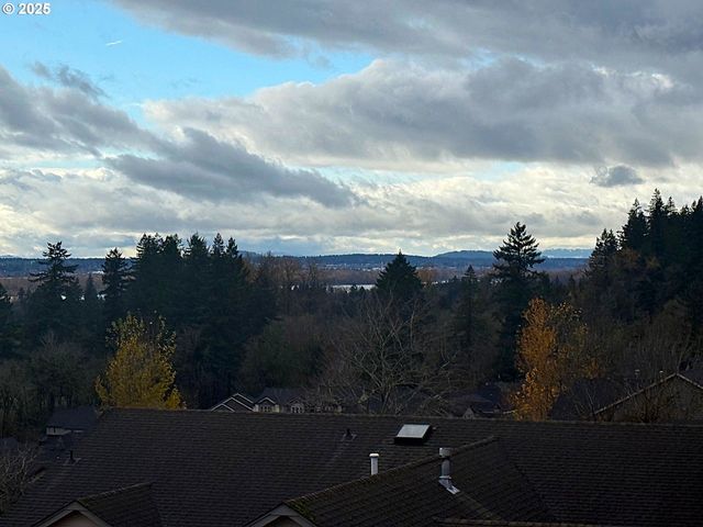 2276 37TH St, Washougal, WA 98671