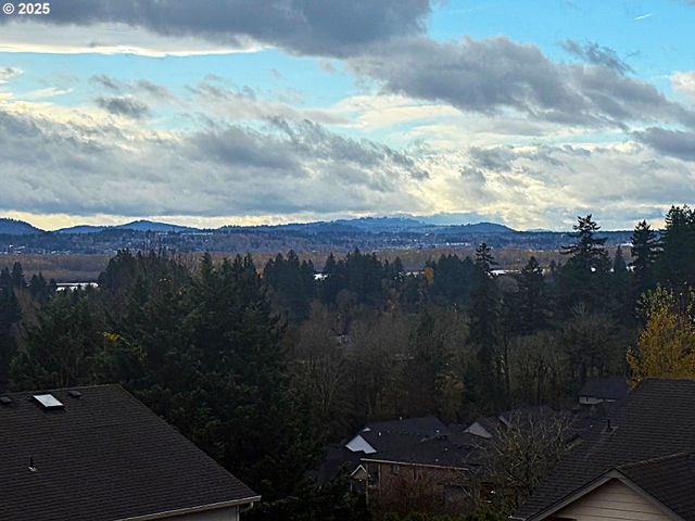 2276 37TH St, Washougal, WA 98671