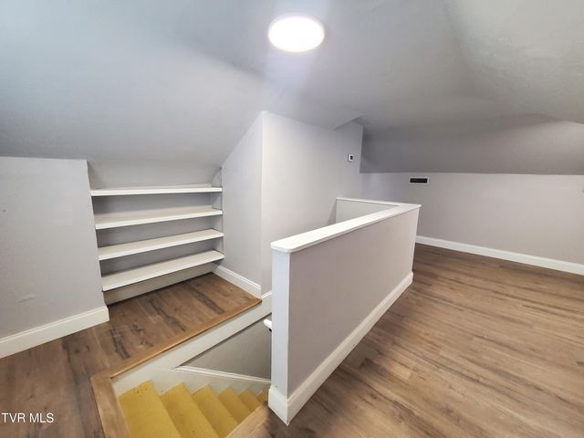 1234 Bristol Highway, Elizabethton, TN 37643