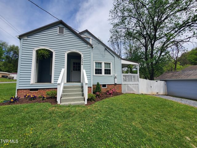 1234 Bristol Highway, Elizabethton, TN 37643