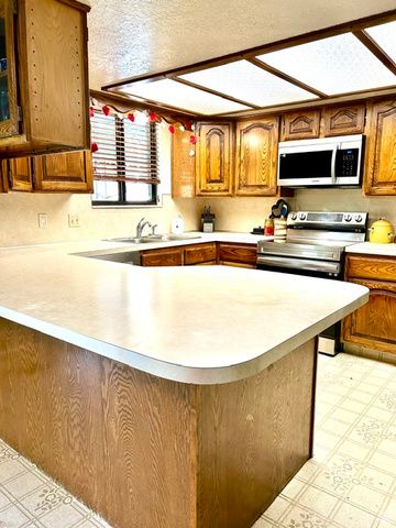 5520 S 1150 W, Riverdale, UT 84405