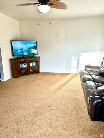 5520 S 1150 W, Riverdale, UT 84405