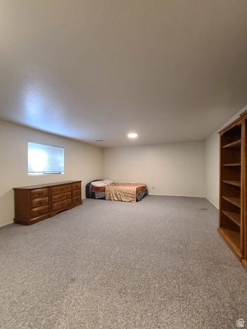 5520 S 1150 W, Riverdale, UT 84405