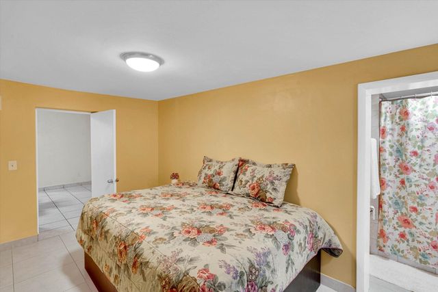 1670 NW 121st Street, North Miami, FL 33167