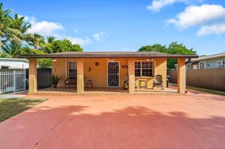 1670 NW 121st Street, North Miami, FL 33167