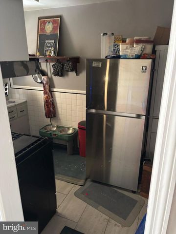 610 BRIARCLIFF RD, Upper Darby, PA 19082