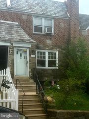 610 BRIARCLIFF RD, Upper Darby, PA 19082