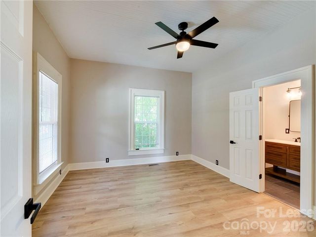 1100 Pegram Street, Charlotte, NC 28205