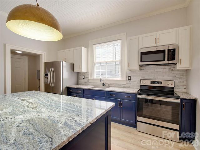 1100 Pegram Street, Charlotte, NC 28205