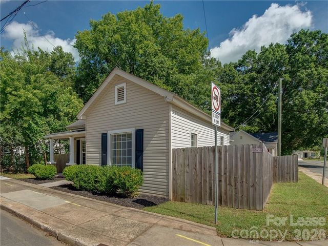 1100 Pegram Street, Charlotte, NC 28205