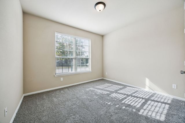 224 Oxford Drive, Fate, TX 75189