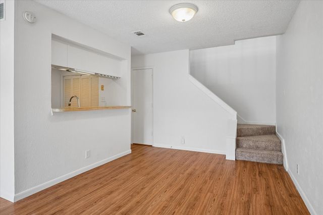 5200 Martel Avenue 6G, Dallas, TX 75206
