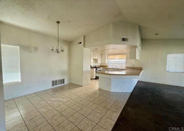 1365 La Haina Street, Ramona, CA 92065