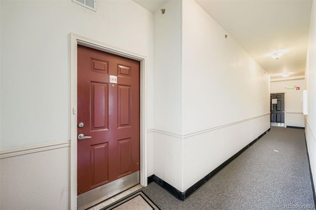 15700 E Jamison Drive Bldg 7-101, Englewood, CO 80112