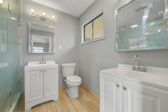 1913 Scarborough Lane, Pasadena, TX 77502