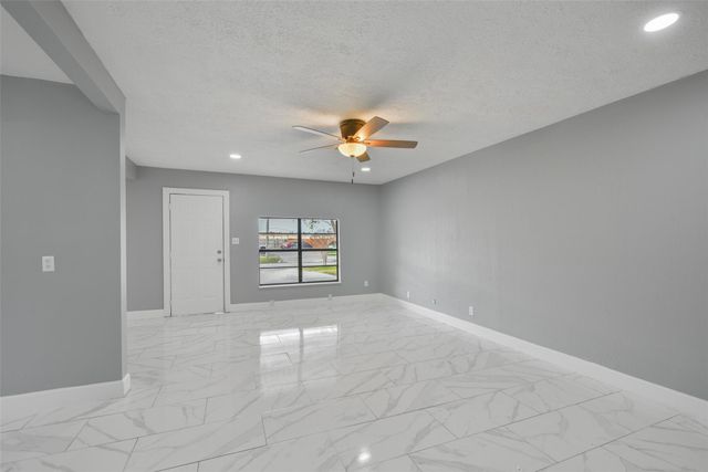 1913 Scarborough Lane, Pasadena, TX 77502