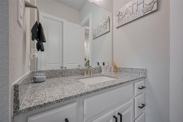 2407 Texas Orange Trail, Richmond, TX 77406