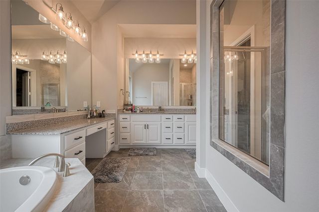 2407 Texas Orange Trail, Richmond, TX 77406