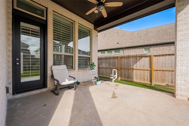2407 Texas Orange Trail, Richmond, TX 77406