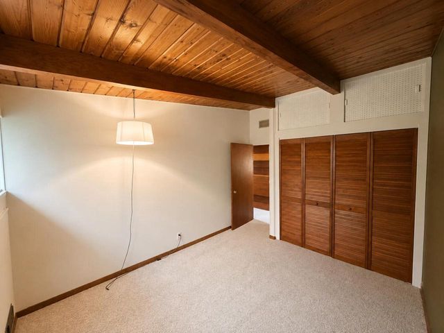 4435 N 148th STREET, Brookfield, WI 53005