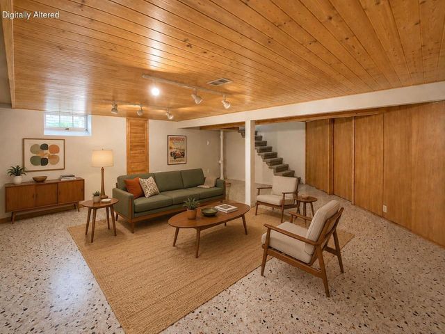 4435 N 148th STREET, Brookfield, WI 53005