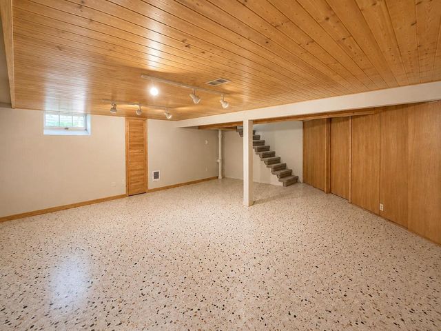 4435 N 148th STREET, Brookfield, WI 53005