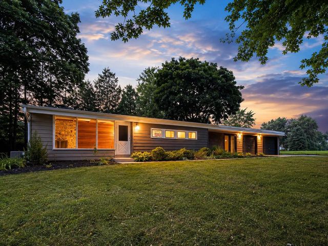 4435 N 148th STREET, Brookfield, WI 53005