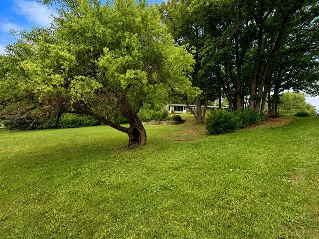 4435 N 148th STREET, Brookfield, WI 53005