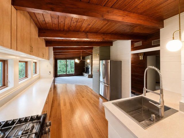 4435 N 148th STREET, Brookfield, WI 53005