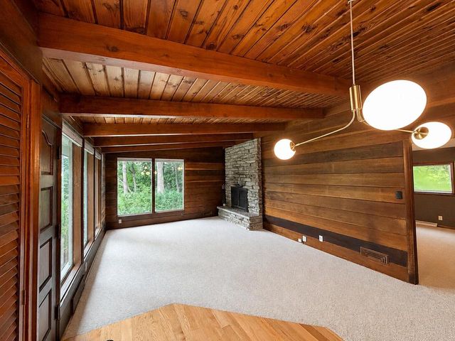 4435 N 148th STREET, Brookfield, WI 53005