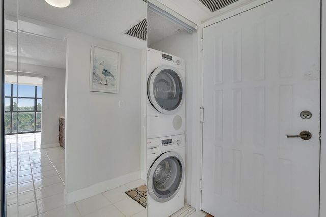 600 Parkview Drive 531, Hallandale Beach, FL 33009