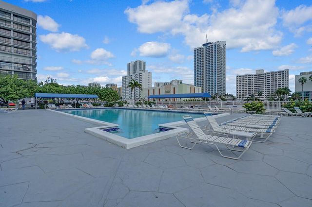 600 Parkview Drive 531, Hallandale Beach, FL 33009
