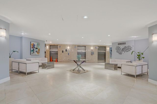 600 Parkview Drive 531, Hallandale Beach, FL 33009