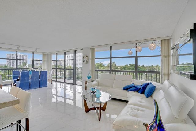 600 Parkview Drive 531, Hallandale Beach, FL 33009