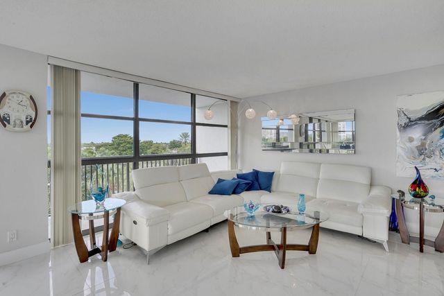 600 Parkview Drive 531, Hallandale Beach, FL 33009