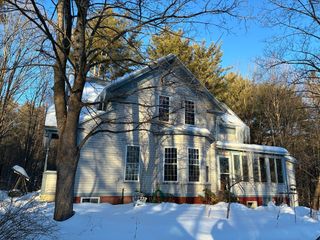 23 E Howe St, Orange, MA 01364
