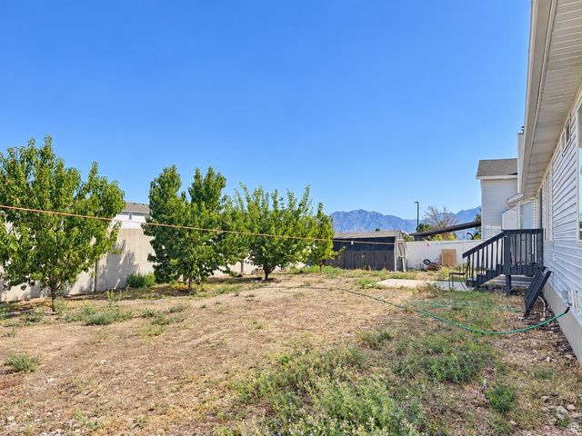 4728 W TRAVIS LN, West Jordan, UT 84088