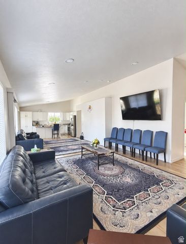 4728 W TRAVIS LN, West Jordan, UT 84088
