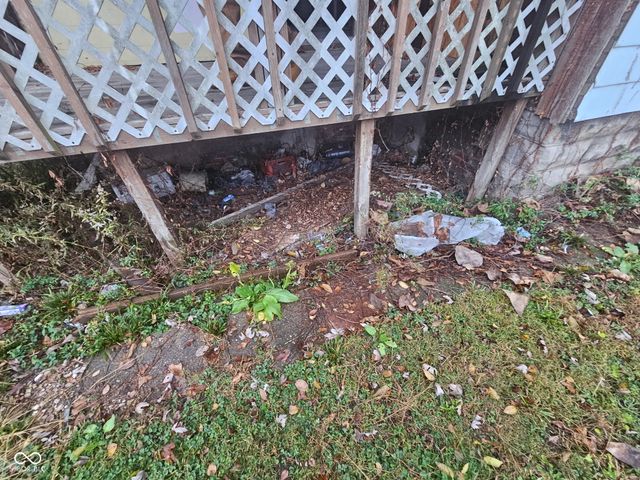 1520 1st Avenue, Terre Haute, IN 47807