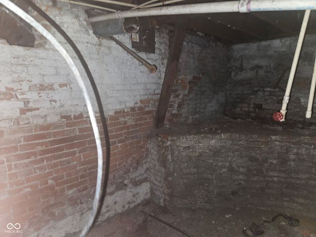 1520 1st Avenue, Terre Haute, IN 47807