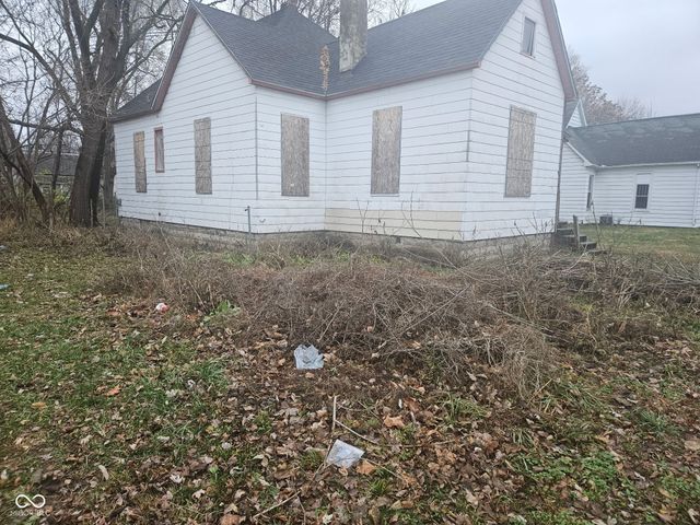 1520 1st Avenue, Terre Haute, IN 47807