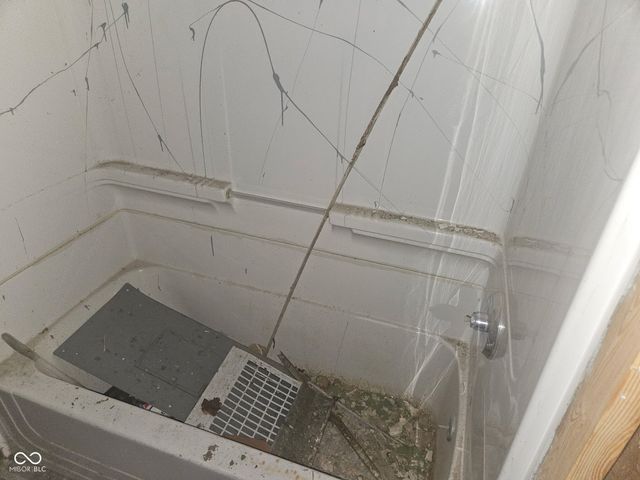 1520 1st Avenue, Terre Haute, IN 47807